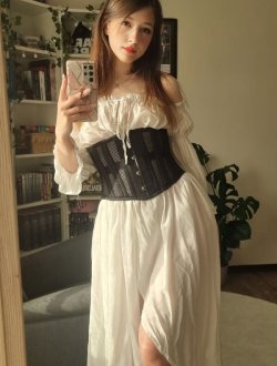 Selfie-Girls-17-1