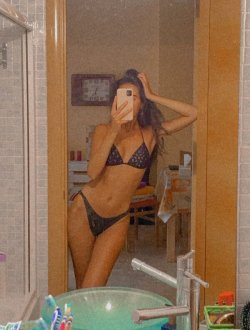 Selfie-Girls-30-1