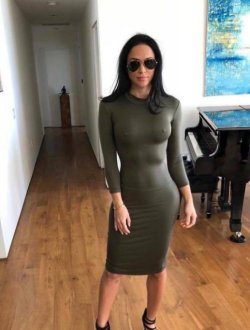Braless-Girls-29-1
