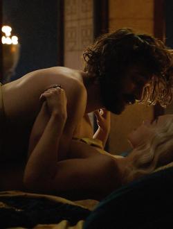 emilia_clarke_9eb289