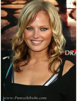 0003-malin-akerman_23