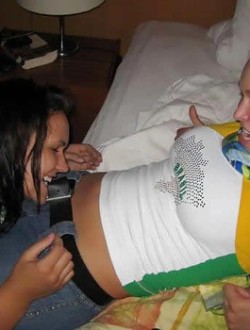 rousey-friend-bed